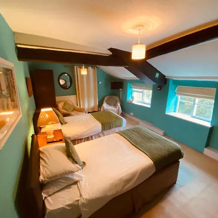 Kings Head Hotel 3*