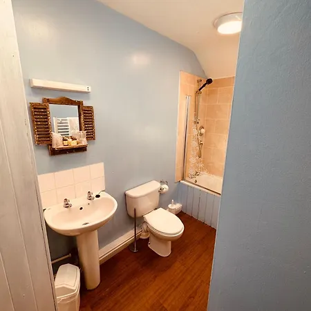 Kings Head Hotel 3*
