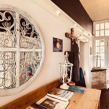 Отель Kings Head