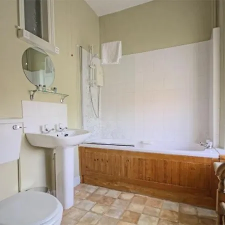 Kings Head Отель